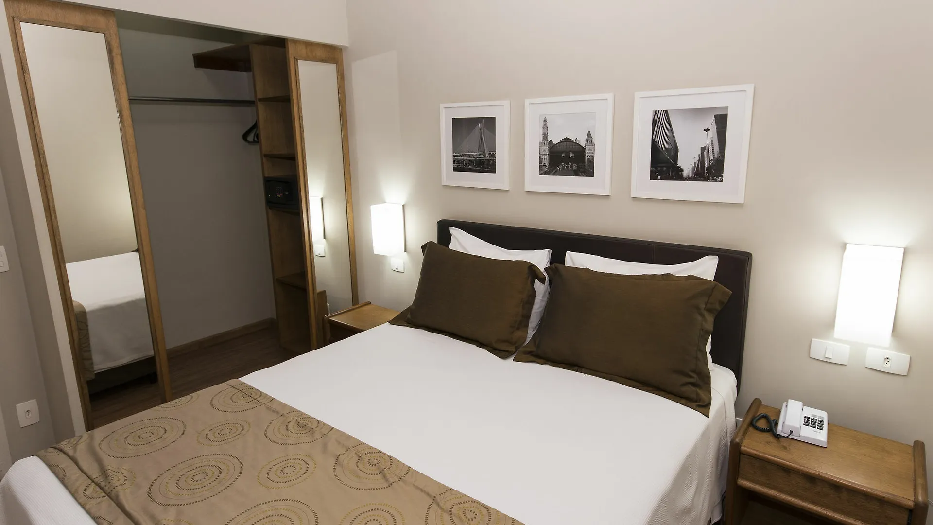 H4 Hotel Opera Jardins ساو باولو البرازيل